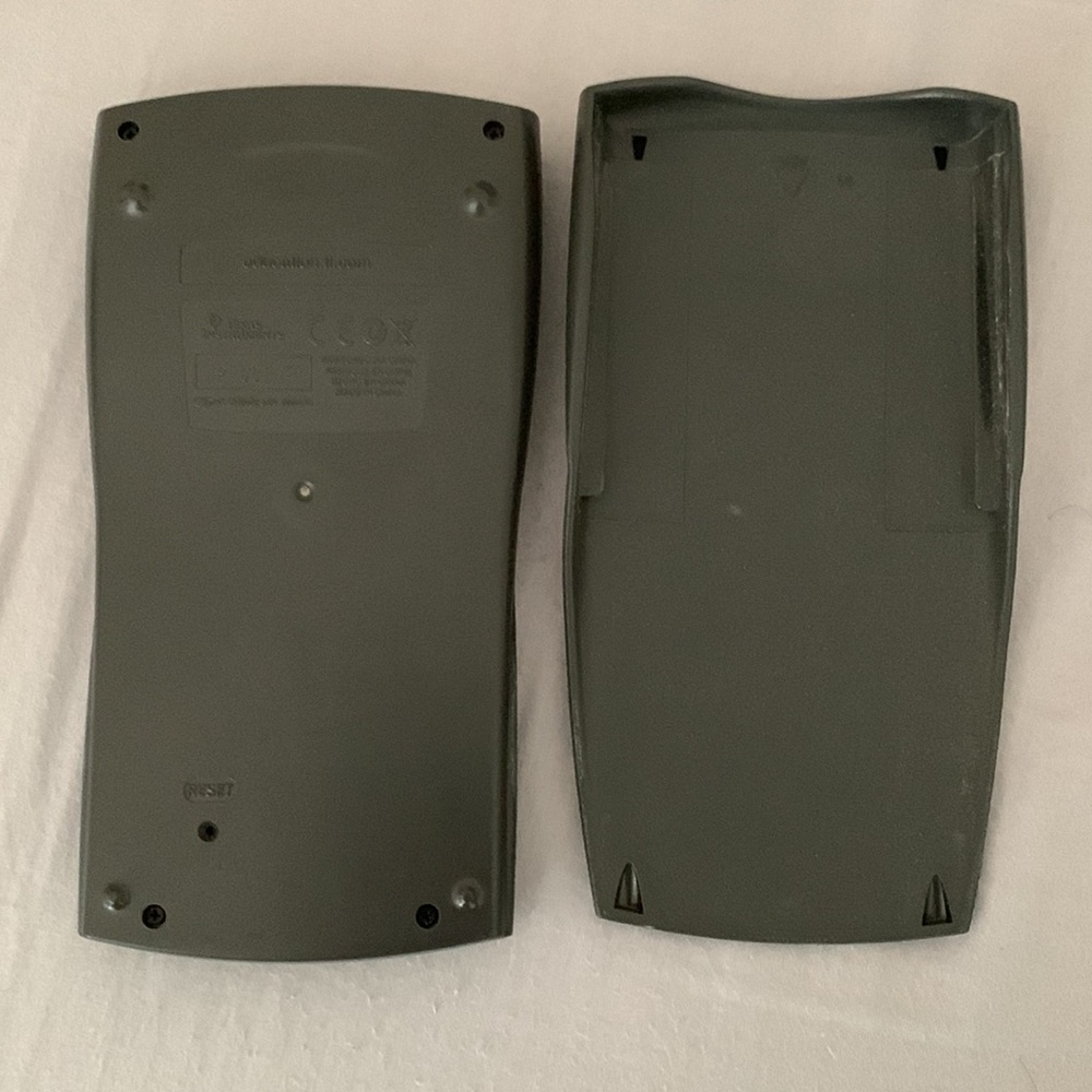 Texas Instruments Calculator - Picture 4 of 6